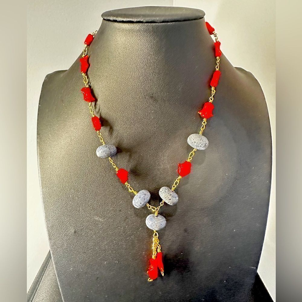 ~16" Vintage 14k yellow gold filled,‎ blue coral and red coral necklace!!
